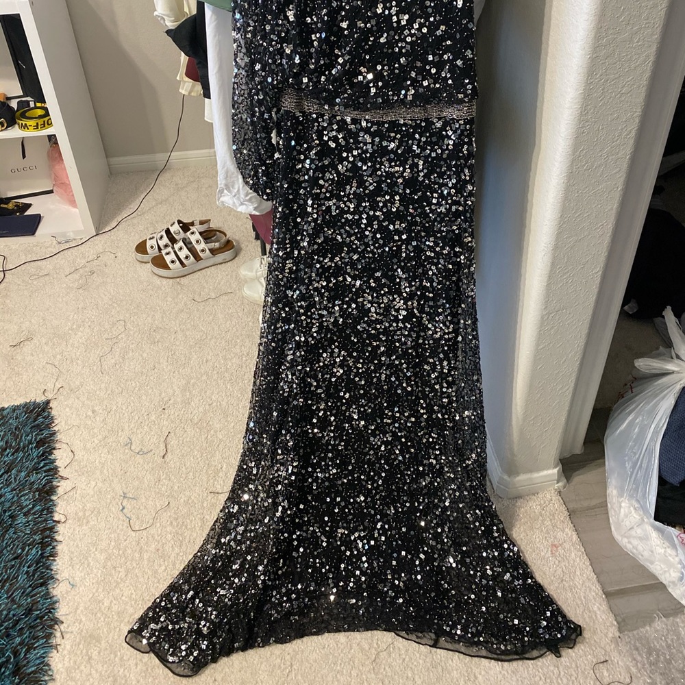 PROM DRESS - Picture 3 of 3